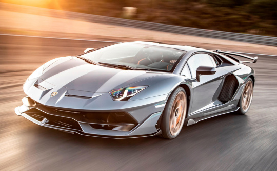 Lamborghini Aventador SVJ 2020 bị triệu hồi vì lỗi hy hữu