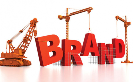 Xây dựng thương hiệu thông qua tài trợ và quảng cáo