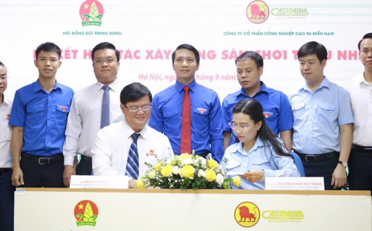 Casumina tài trợ xây dựng 45 sân chơi bằng lốp xe cho trẻ em cả nước