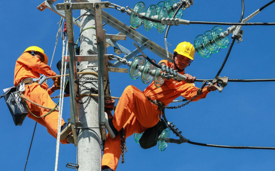 Đảm bảo mục tiêu cung cấp đủ điện cho phát triển kinh tế - xã hội