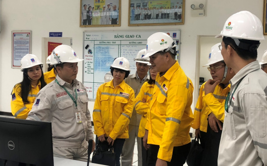 Triển khai 5 giải pháp đồng bộ sử dụng năng lượng tiết kiệm và hiệu quả theo Chỉ thị 20