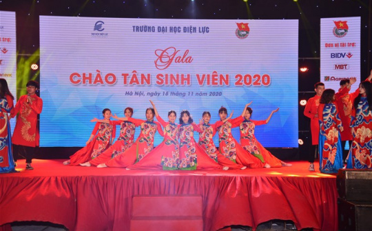 EPU tưng bừng tổ chức đêm “Gala chào tân sinh viên 2020”