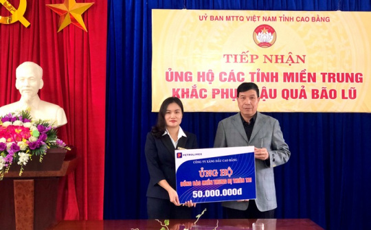 Các đơn vị thành viên Petrolimex hướng về miền Trung