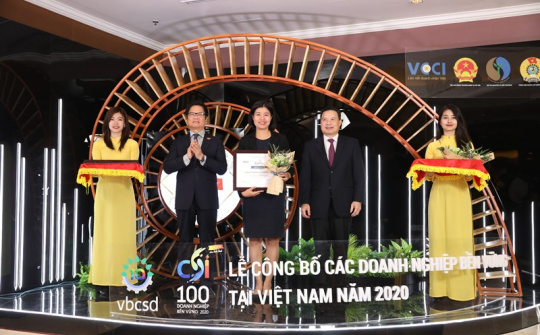 Điện Quang tiếp tục đứng top doanh nghiệp phát triển bền vững