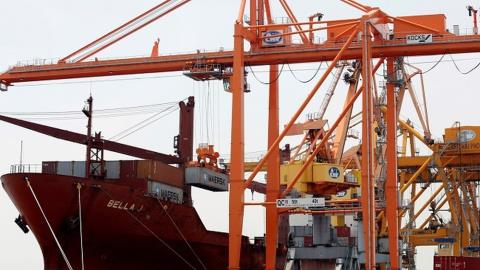 Tác động của độ mở thương mại và đầu tư trực tiếp nước ngoài đến tăng trưởng kinh tế: Nghiên cứu ở các quốc gia đang phát triển1