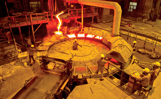 Chi nhánh luyện đồng Lào Cai - Vimico: Nghiên cứu và thử nghiệm giảm tỷ lệ tàn cực công đoạn điện phân