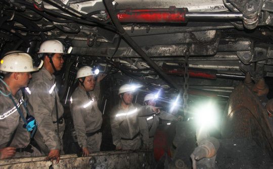 Kiểm tra tiến độ Công trình chào mừng Đại hội Đảng bộ Than Quảng Ninh lần thứ V