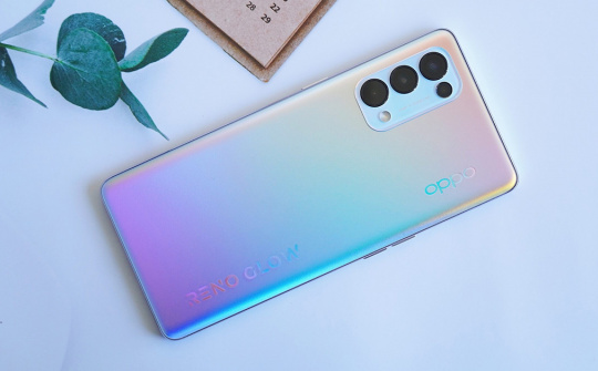 OPPO Reno5 lộ diện, Việt Nam sẽ là nước đầu tiên ra mắt tại Đông Nam Á