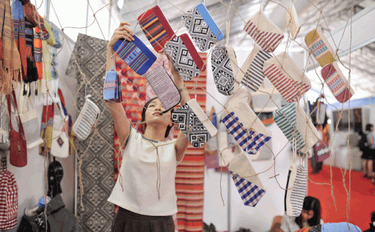 Xuất khẩu hàng hóa cho du khách