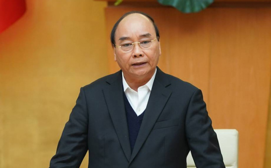 Thủ tướng Nguyễn Xuân Phúc: Tạm dừng các chuyến bay thương mại từ nước ngoài