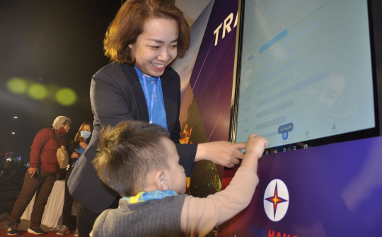 “Điện” với “dân” đã gần với nhau như thế nào?