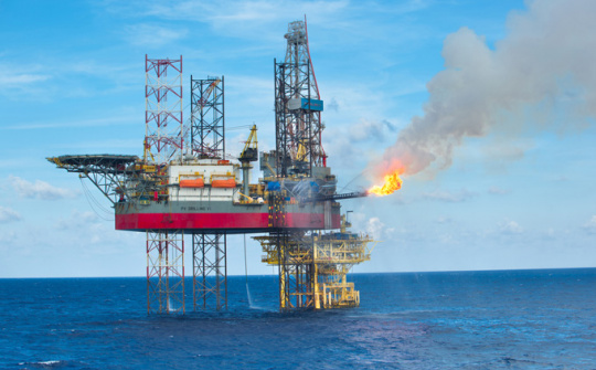 Ký hợp đồng cung cấp giàn khoan PV DRILLING VI