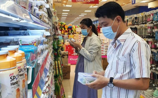 Co.opmart và Co.opXtra giảm giá mạnh 1.200 sản phẩm trang trí, vệ sinh nhà cửa đón Tết