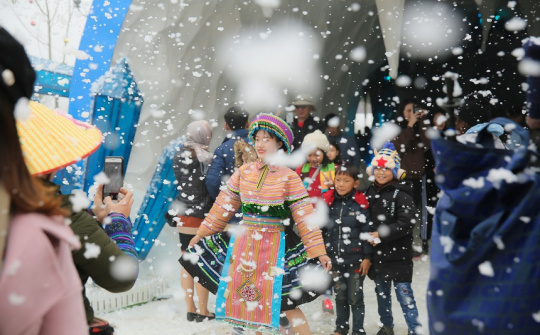 Tết dương lịch 2021 lên Sa Pa ngắm “Thiên đường tuyết rơi”