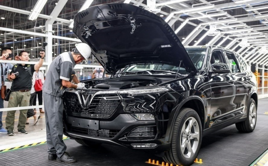 Không tiếp tục giảm 50% lệ phí trước bạ cho ôtô sản xuất, lắp ráp trong nước