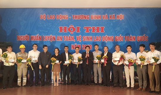 EVNHANOI giành giải A Người huấn luyện an toàn, vệ sinh lao động giỏi toàn quốc năm 2020