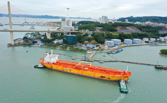 PG Tanker nhận tàu dầu Petrolimex 21 có trọng tải 45,942 DWT