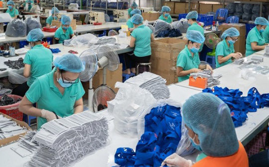 Chuỗi bán lẻ lớn Big C, VinMart, Sài Gòn Co.op... lên phương án tìm nguồn cung khẩu trang