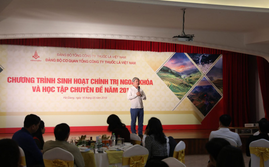 Vinataba: Nâng cao trình độ lý luận chính trị cho cán bộ, Đảng viên