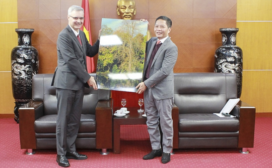 Chính phủ Pháp khẳng định ủng hộ Việt Nam trước thềm EVFTA được Nghị viện châu Âu bỏ phiếu phê chuẩn