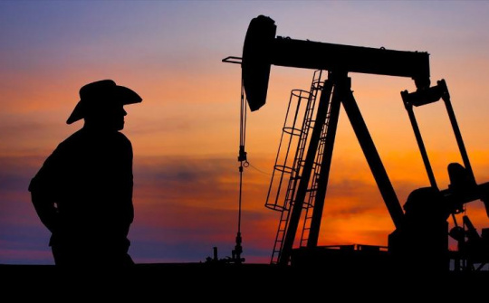 Giá dầu thô tăng phiên thứ ba liên tiếp, thị trường kỳ vọng OPEC+ sẽ nhanh chóng cắt giảm sản lượng khai thác