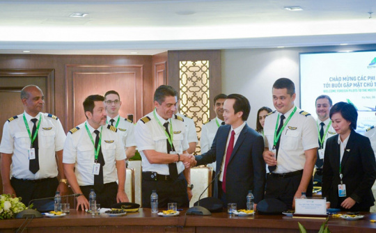 Bamboo Airways tuyển sinh học viên phi công và tuyển dụng phi công tập sự, cam kết việc làm sau tốt nghiệp