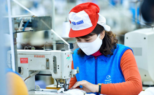 Vinatex sẽ cung cấp ra thị trường 5 - 6 triệu khẩu trang vải kháng khuẩn trong tháng 2