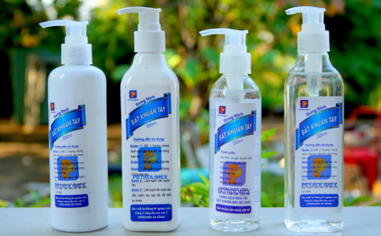 Petrolimex Đà Nẵng cung cấp miễn phí hơn 3.000 chai nước rửa tay khô
