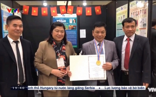 Thiết bị đầu quay không lõi Made in Viet Nam