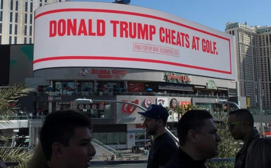 [Quốc tế nổi bật] Ông Bloomberg "dìm hàng" ông Trump