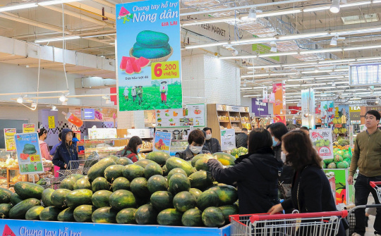 Chung tay ứng phó dịch Corona, Big C sẽ tiêu thụ 4.000 tấn thanh long và dưa hấu hỗ trợ nông dân