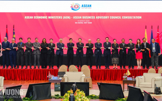 [Tin Ảnh] Hội nghị Bộ trưởng Kinh tế ASEAN hẹp lần thứ 26