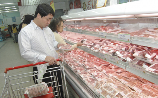 Bộ Công Thương lên phương án cân đối nguồn cung thịt heo ứng phó Covid-19
