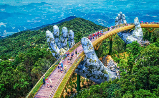 Đề xuất một số tiêu chí đo lường dịch vụ du lịch trong đánh giá phát triển du lịch bền vững tại Việt Nam