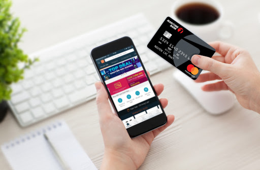 Nhân tố ảnh hưởng đến sự hài lòng của khách hàng về chất lượng dịch vụ trực tuyến ở tiền giang