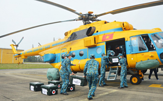 Dịch bệnh Covid-19 lây lan mạnh, Thủ tướng yêu cầu tạm dừng cấp thị thực 30 ngày