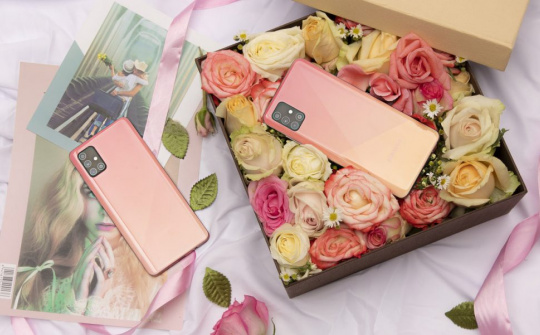 Sang chảnh cùng loạt smartphone hồng quyến rũ