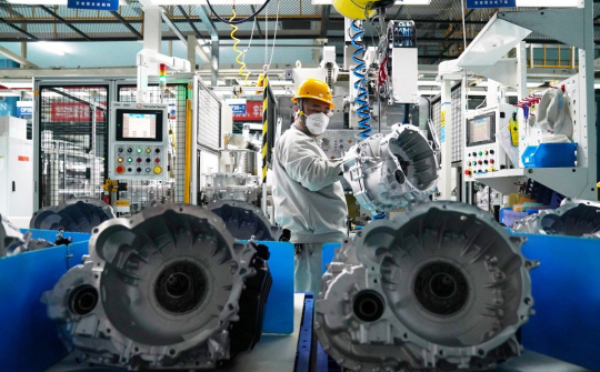 Hoạt động sản xuất tại Trung Quốc rơi xuống đáy kể từ năm 2004