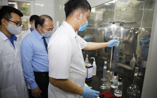 Tuổi trẻ B12 hành động chống Covid-19