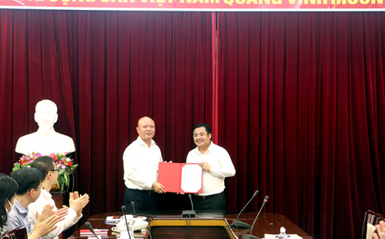 Ông Phùng Quang Hiệp giữ chức Phó Bí thư Đảng ủy Tập đoàn Hóa chất Việt Nam