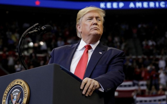 [Quốc tế nổi bật] Ông Trump khen ngợi người Mỹ