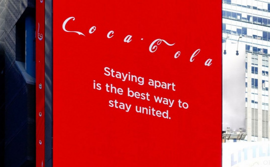 Phòng tránh dịch Covid – 19, logo các thương hiệu thi nhau “giữ khoảng cách”