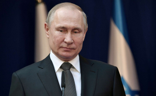 [Tin ảnh] Ông Putin cấm bán đất cho nước ngoài