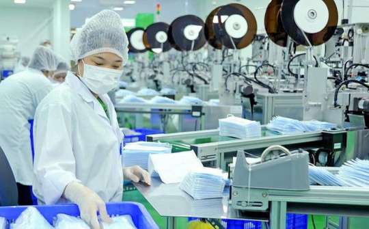 Diễn biến xuất khẩu khẩu trang y tế khá thất thường