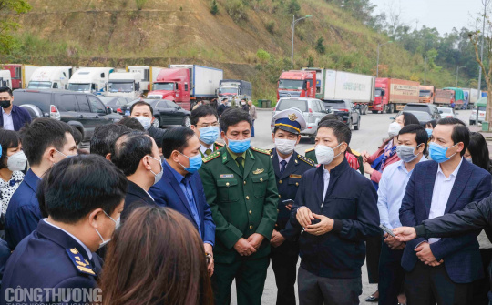 Bộ Công Thương cùng Lạng Sơn tiên phong thực hiện mục tiêu kép trong dịch Covid-19