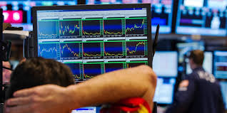 Hàng loạt đồng tiền lớn của Châu Á trượt giá mạnh, chứng khoán toàn cầu hoảng loạn