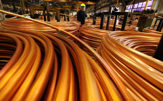 Giá đồng tăng nhờ nhu cầu sử dụng tại Trung Quốc tăng và lo ngại thiếu hụt nguồn cung