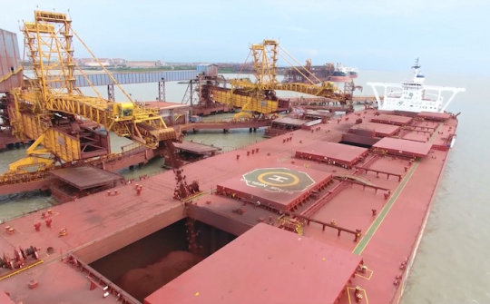 Trung Quốc giảm nhập khẩu quặng sắt khi giá thép phế liệu - giảm mạnh