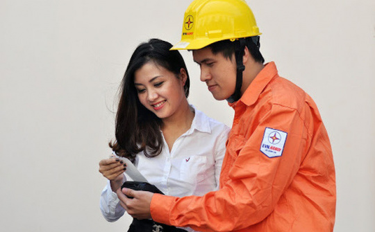 EVN: Giảm giá điện hỗ trợ người dân và doanh nghiệp