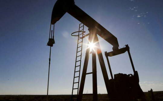 Khủng hoảng thị trường dầu mỏ: Giá dầu thô vẫn chưa thiết lập đáy?